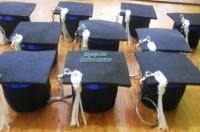 CAPELO DE FORMATURA CHAVEIRO EM EVA - 50 UNIDADES