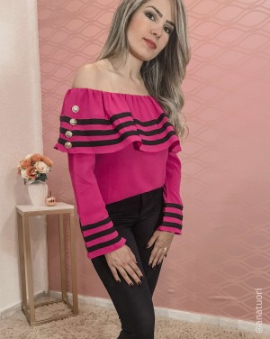 Blusa Manga Longa Ombro a Ombro Babado com Faixas em Azul e Botões Dourados (Cor Rosa Pink) - Raissa Karenine