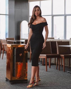 {Franciele} Vestido Festa Midi Ombro a Ombro Tubinho Aniversário Formatura Evento (cor Preto)