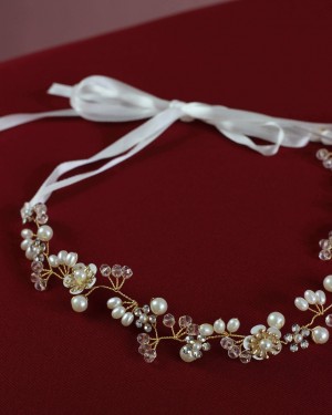 {Joinville} Acessório de Cabelo Tiara Flexível Pérolas e Laço com Detalhes em Dourado