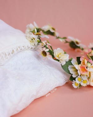 {Rio de Janeiro} Acessório de Cabelo Tiara Flexível Flores em Tecido