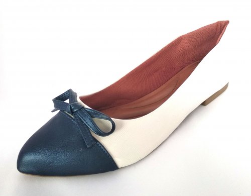 Sapatilha Bico Fino Branca com Azul VDT011