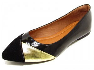 Sapatilha Bico Fino Verniz Preto e Dourado - 5394 Sapatilha Bico Fino Verniz Preto e Dourado - 5394
