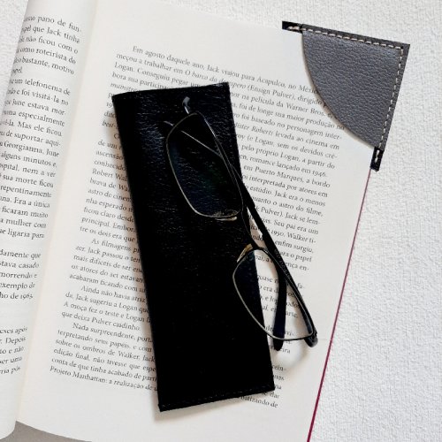 Porta Óculos de Leitura + Marcador de Páginas - Preto com Cimento
