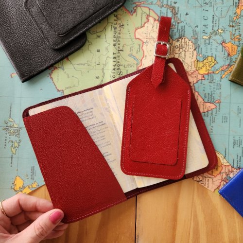 Porta Passaporte + Tag de mala Vermelho