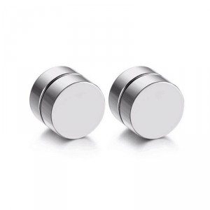 Brinco Masculino Magnético Imã Alargador Falso 8 mm Prata - BR03 Brinco Masculino Magnético Imã Alargador Falso 8 mm Prata - BR03