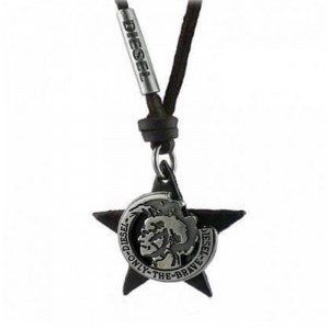 Colar de Couro Diesel com Pingente Estrela - CC15 Colar de Couro Diesel com Pingente Estrela - CC15