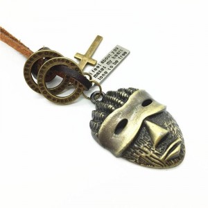 Colar Masculino de Couro com Pingente Máscara - CC16 Colar Masculino de Couro com Pingente Máscara - CC16