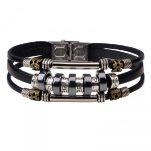 Pulseira Couro Legítimo Preto com Adornos em Aço - PC90-P Pulseira Couro Legítimo Preto com Adornos em Aço - PC90-P