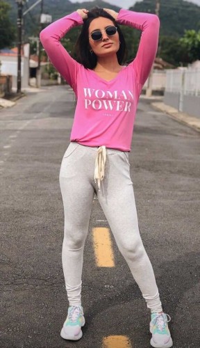 Corina T-Shirt Manga Longa Woman Power - Rosa Pink