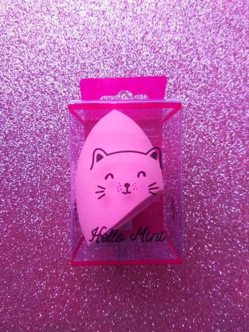 Hello Mini Esponja para Maquiagem Gota Chanfrada