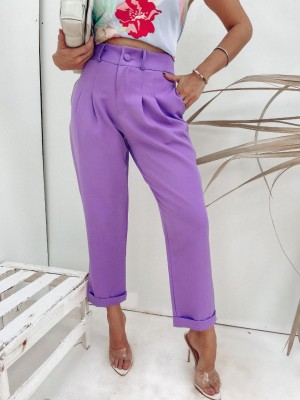 CALÇA ANA ALFAIATARIA COM BOTÕES FORRADOS - LILÁS CALÇA ANA ALFAIATARIA COM BOTÕES FORRADOS - LILÁS