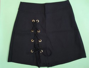 SHORT SAIA PLUS SIZE ILHÓS - PRETA