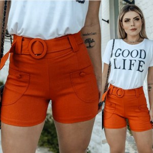 Shorts em bengaline com cinto e botões - Laranja