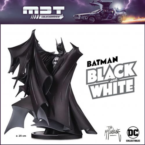 DC Collectibles - Batman Black and White by McFarlane Deluxe Statue 2.0