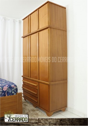 Guarda Roupas de Madeira 03 Portas Triplex Puxador Reto